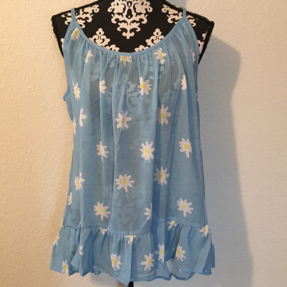 Pretty blue daisy pattern tank top size M new